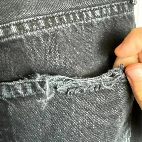 Agolde 90's Crop Black Distressed Jeans Button Fly 22” waist - Picture 5 of 6